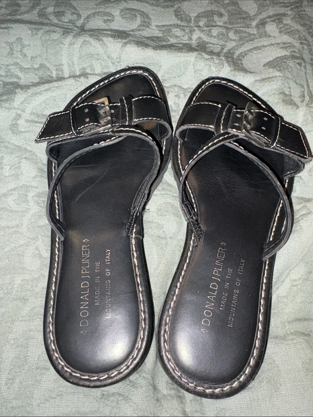 Donald J Pilner Italian black sandals size 7